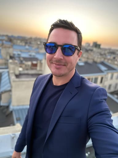 XHEART, founder of howtomakemoneywith.ai